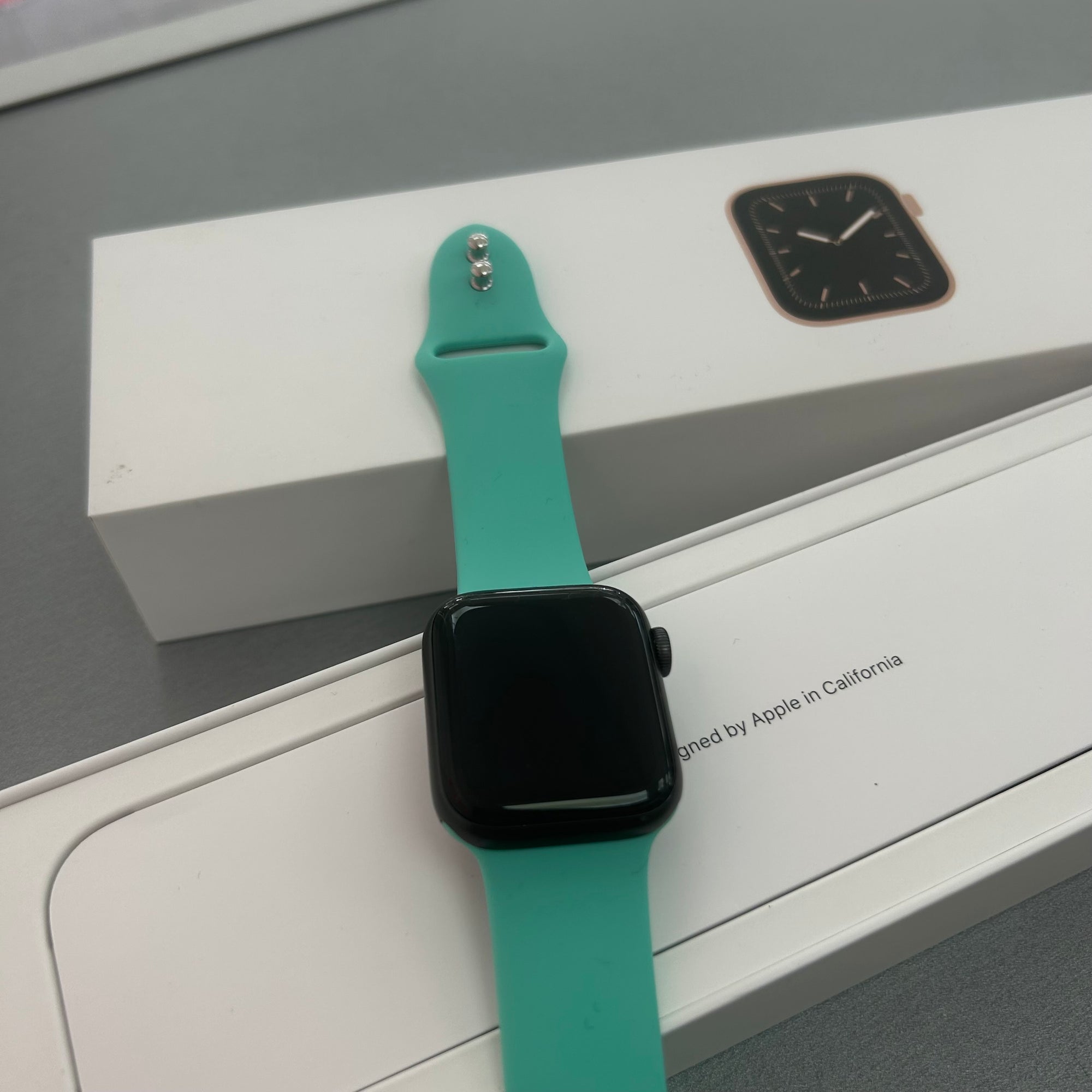 Apple Watch Series 6 Black 40MM Wi-Fi and Cellular