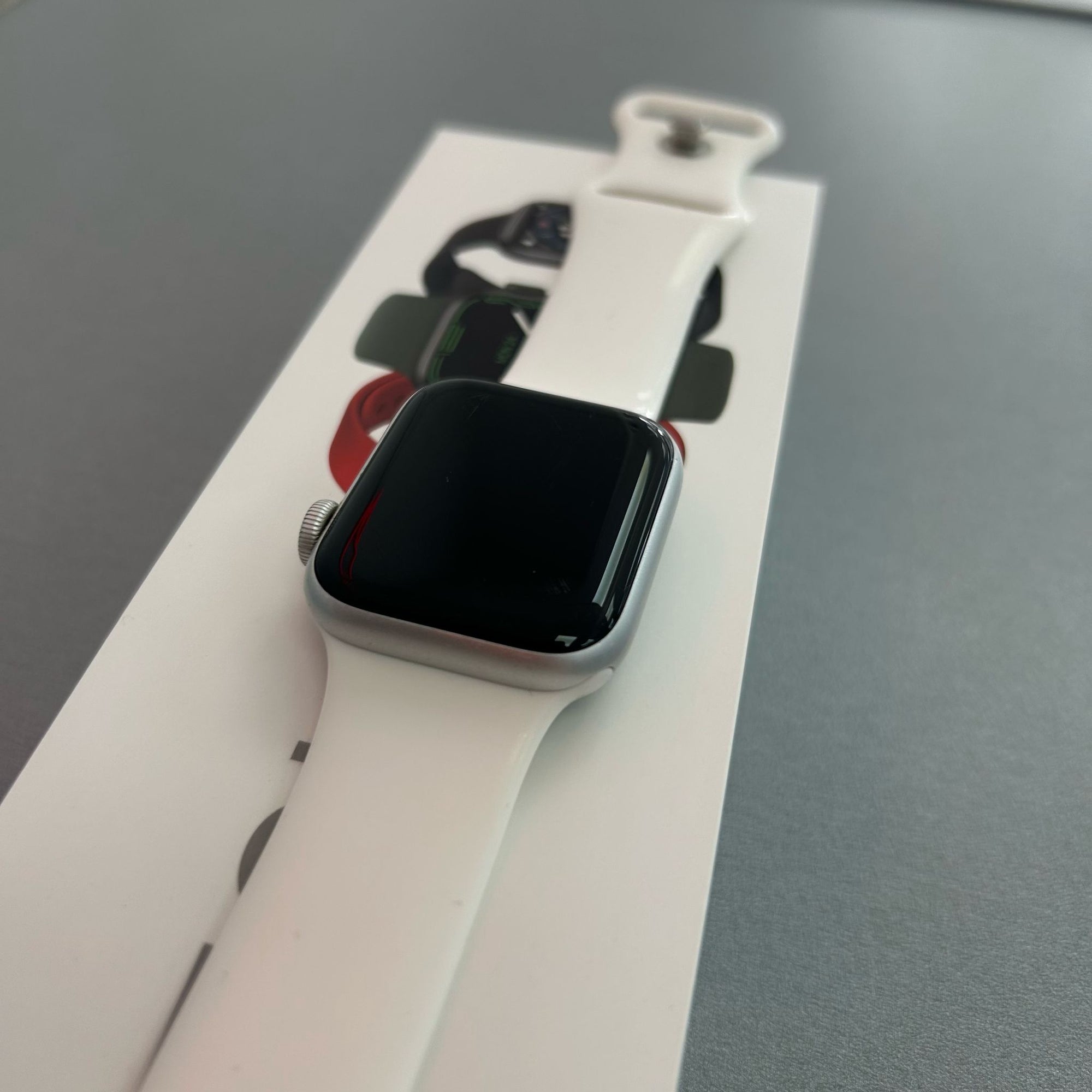 Apple Watch SE 2020 40mm Silver WiFi Only